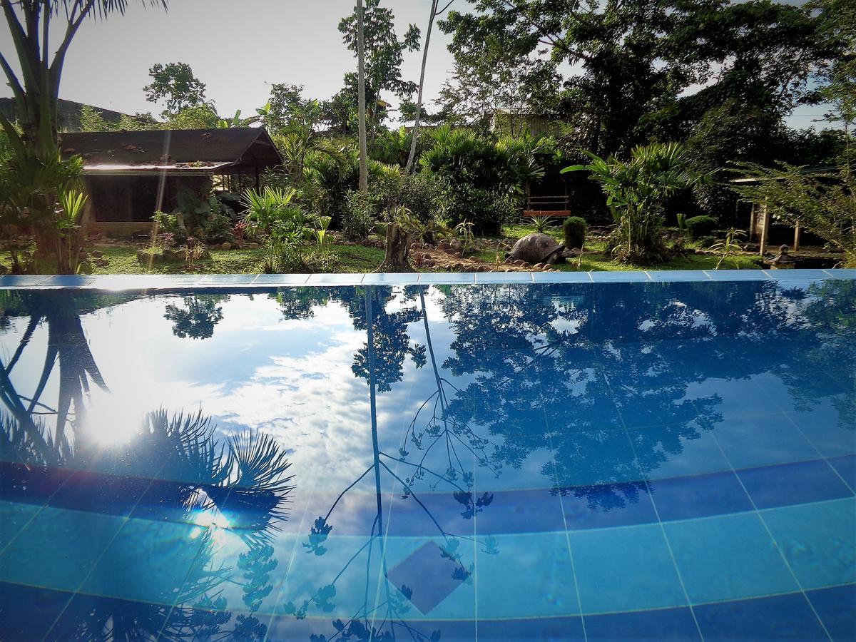 Wisdom Garden Hotel Tena Exterior foto